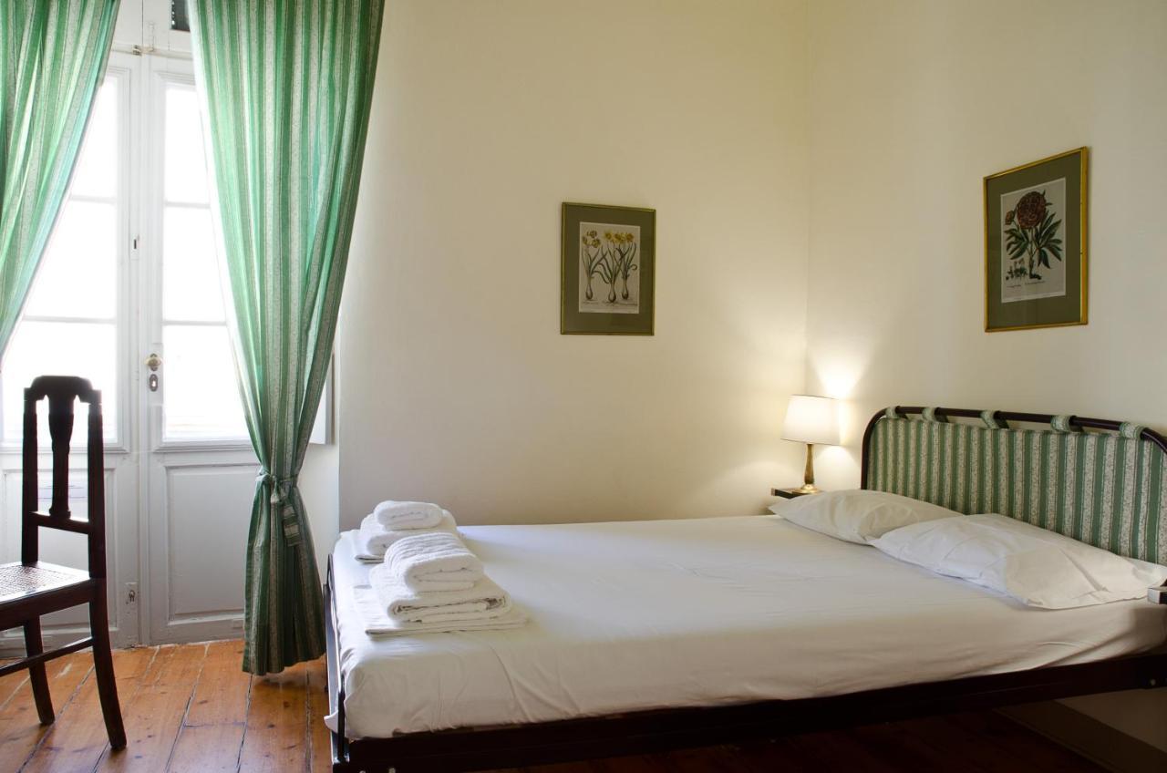 Hotel Omiros Ermoupoli Bagian luar foto