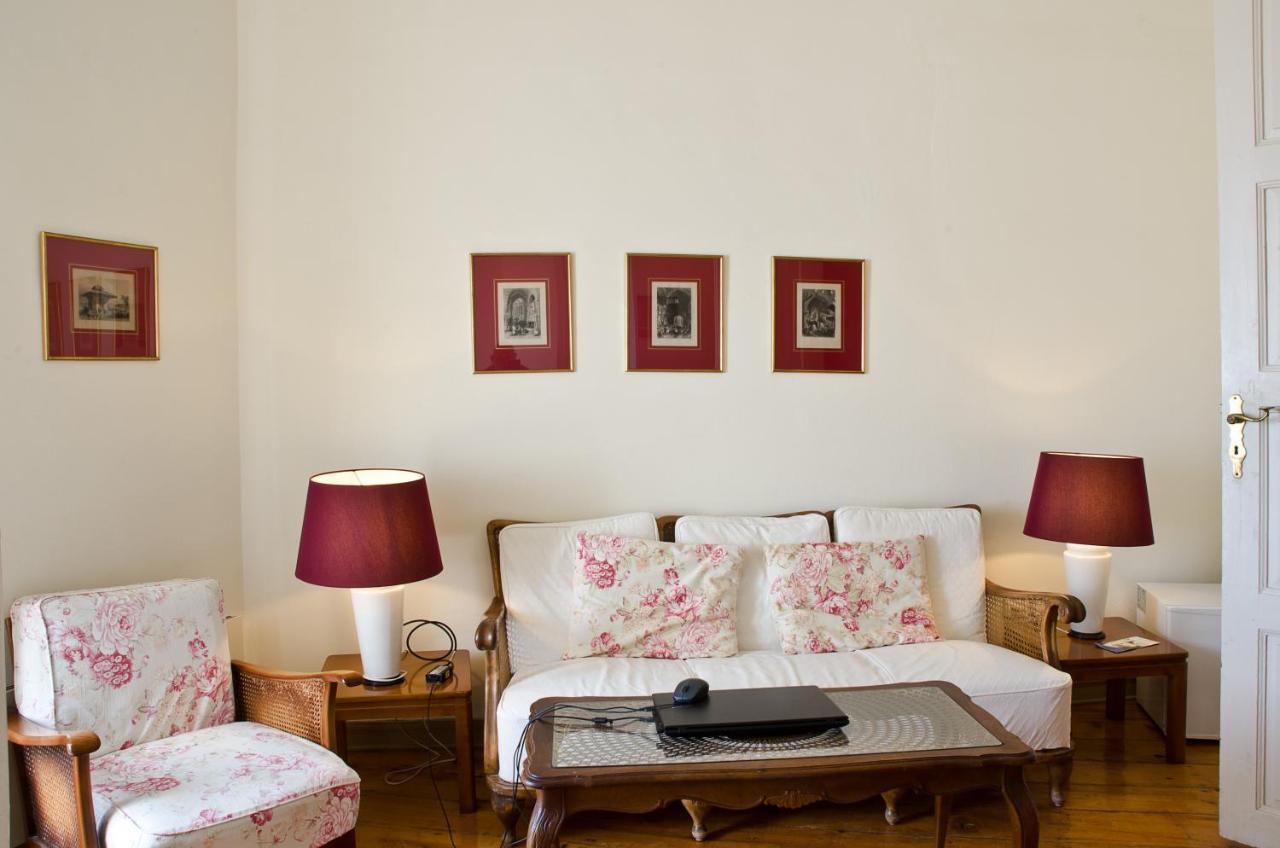 Hotel Omiros Ermoupoli Bagian luar foto