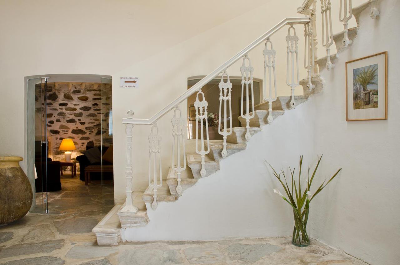 Hotel Omiros Ermoupoli Bagian luar foto