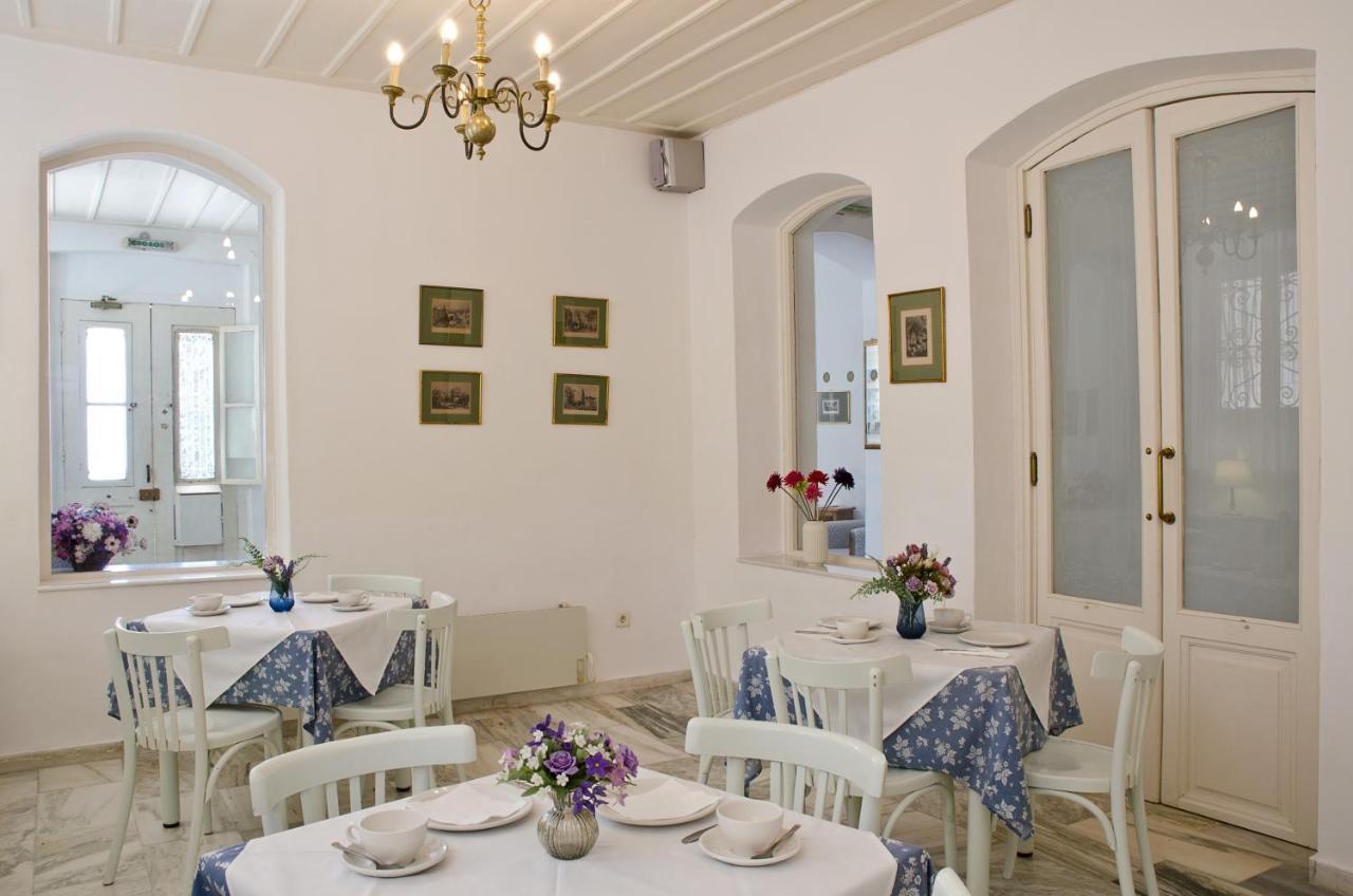 Hotel Omiros Ermoupoli Bagian luar foto