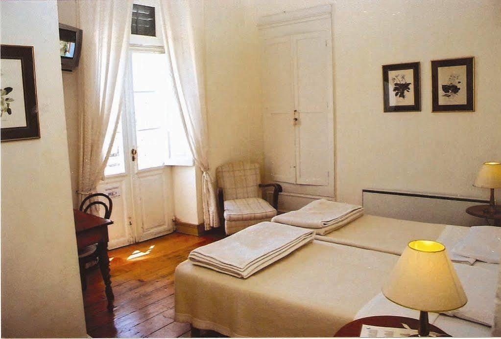 Hotel Omiros Ermoupoli Bagian luar foto
